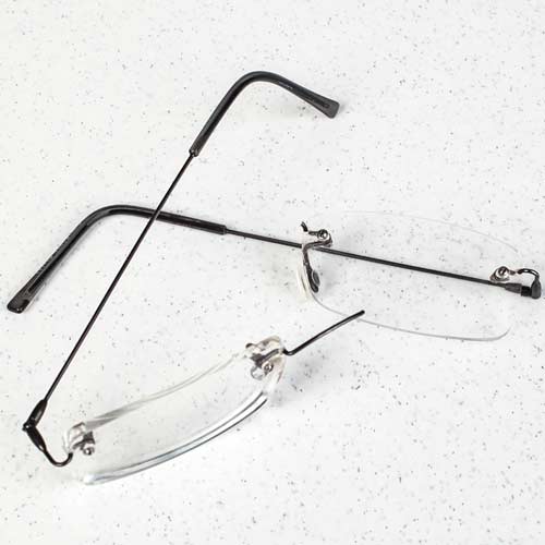 Eyeglass And Eyeglass Frame Repair